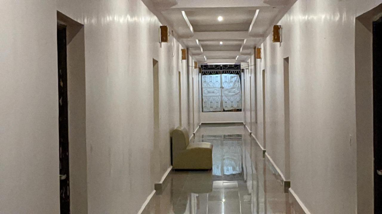 Kanthi Resorts Badami Bāgalkot Buitenkant foto